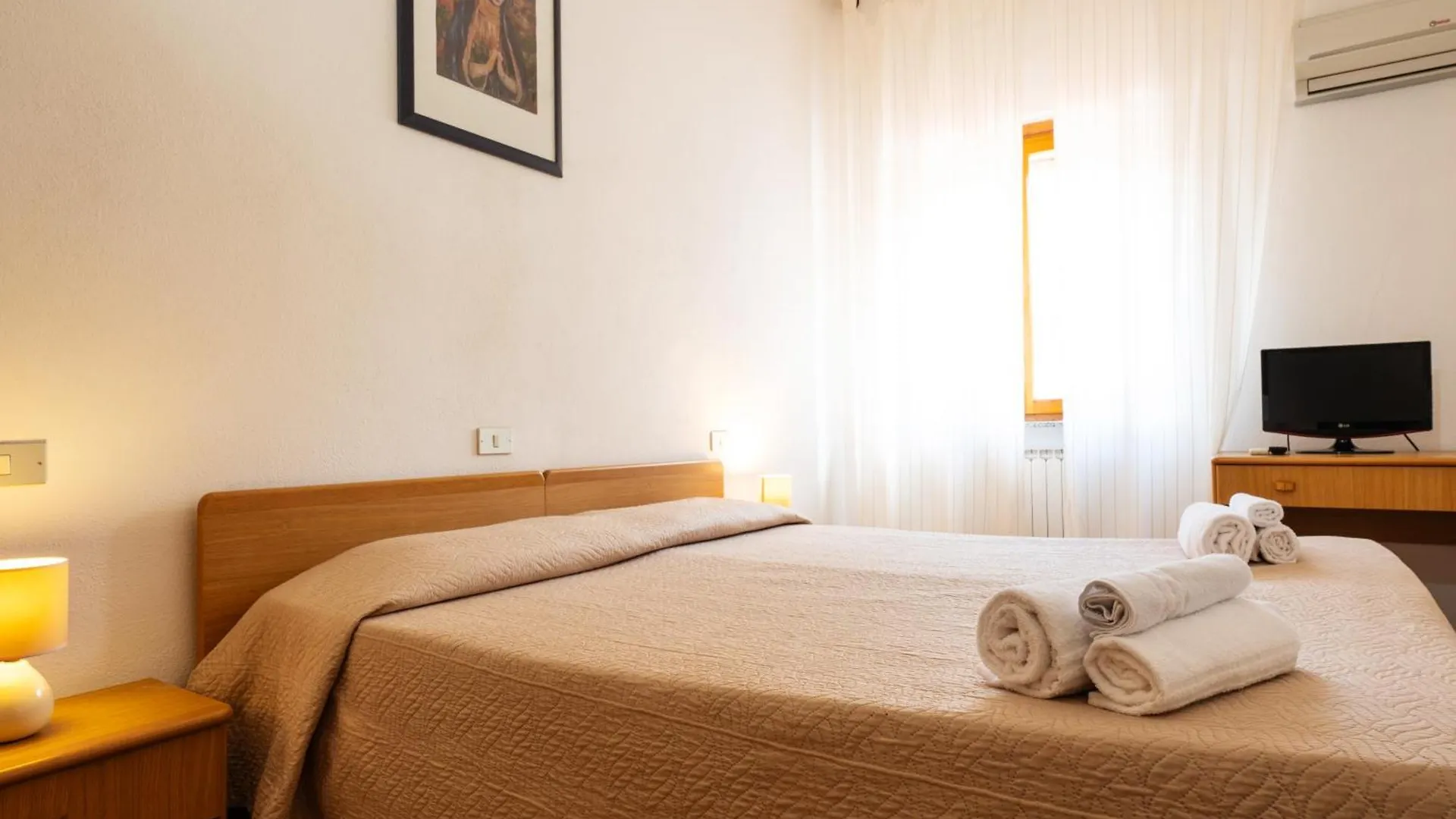Hotel L'Aragosta La Caletta Italië