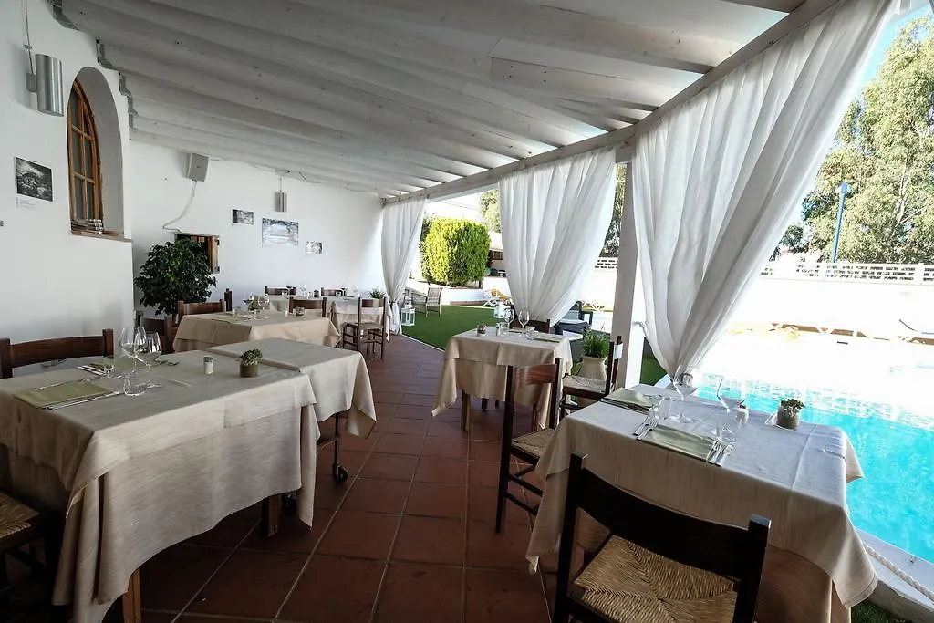 Hotel L'Aragosta La Caletta
