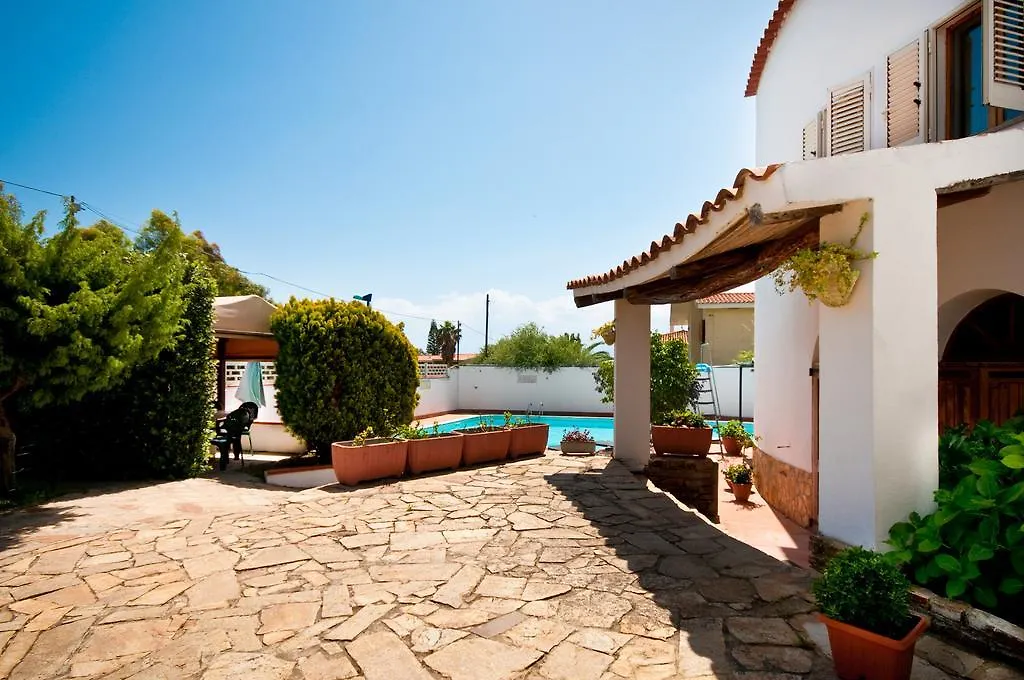 Hotel L'Aragosta La Caletta