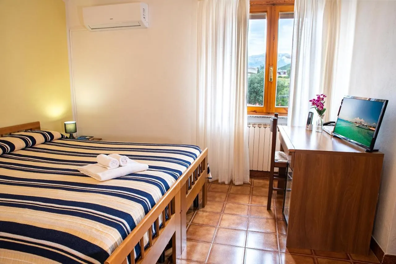 Hotel L'Aragosta La Caletta
